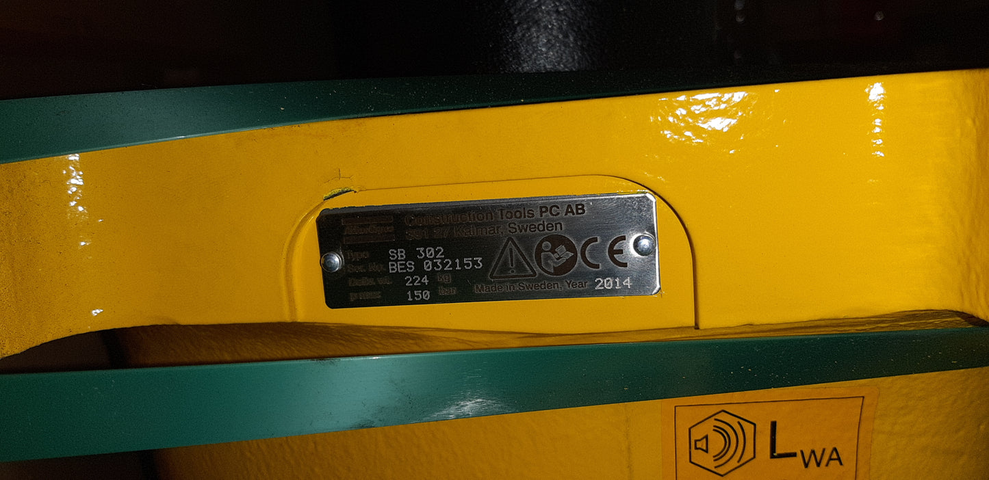 Atlas Copco SB302 VIBRO SILENCED Hydraulic hammer