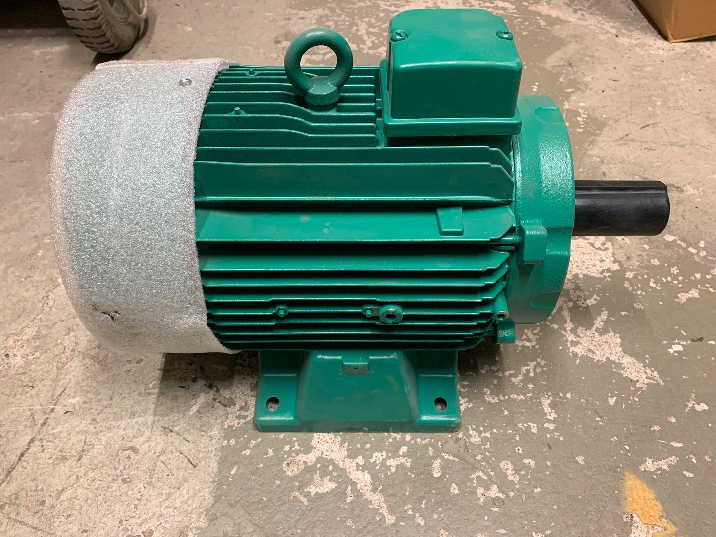 Three-phase motor Leroy Somer LS132ST (Request price)