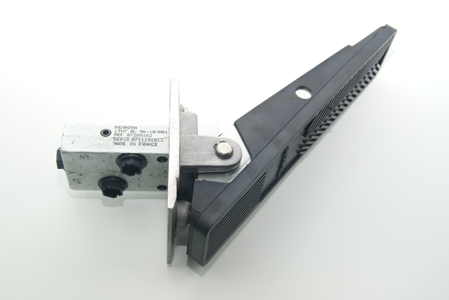 Hydraulic Pilot Control Unit TH7 Rexroth 1TH7 QL 96-10/M01 REF 07280162 SERIE 0711191013 (Request price)