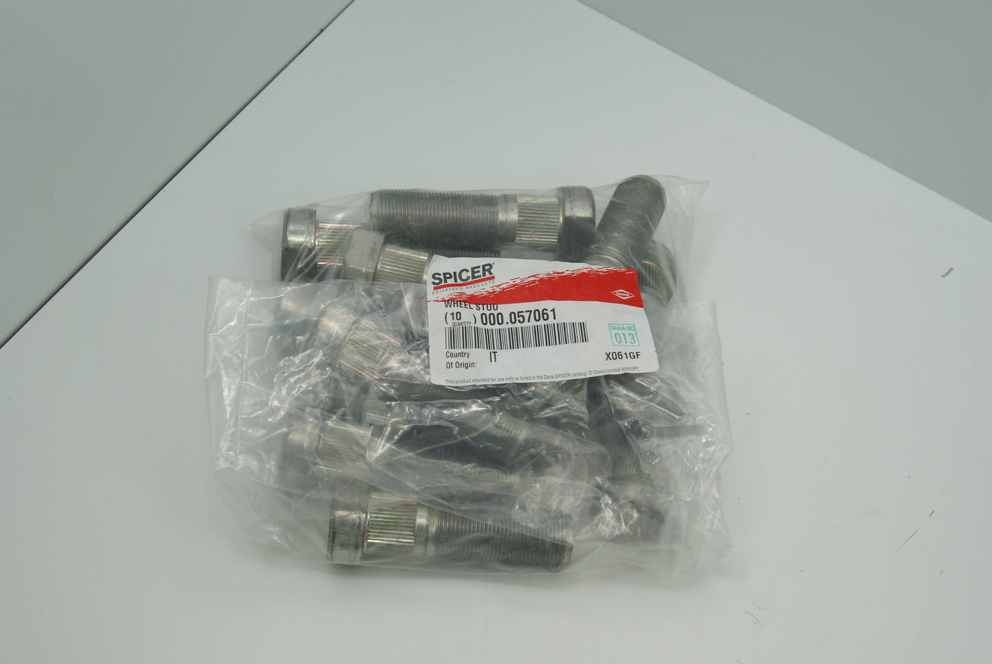 Spicer Dana 000.057061 Radbolzen