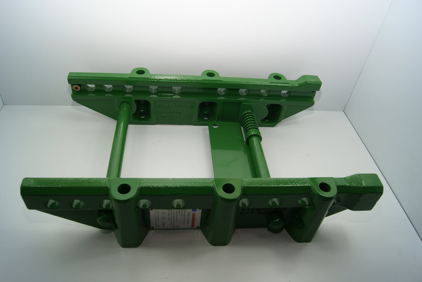 John Deere AL176530 Fastening of the towing device  (Request price)