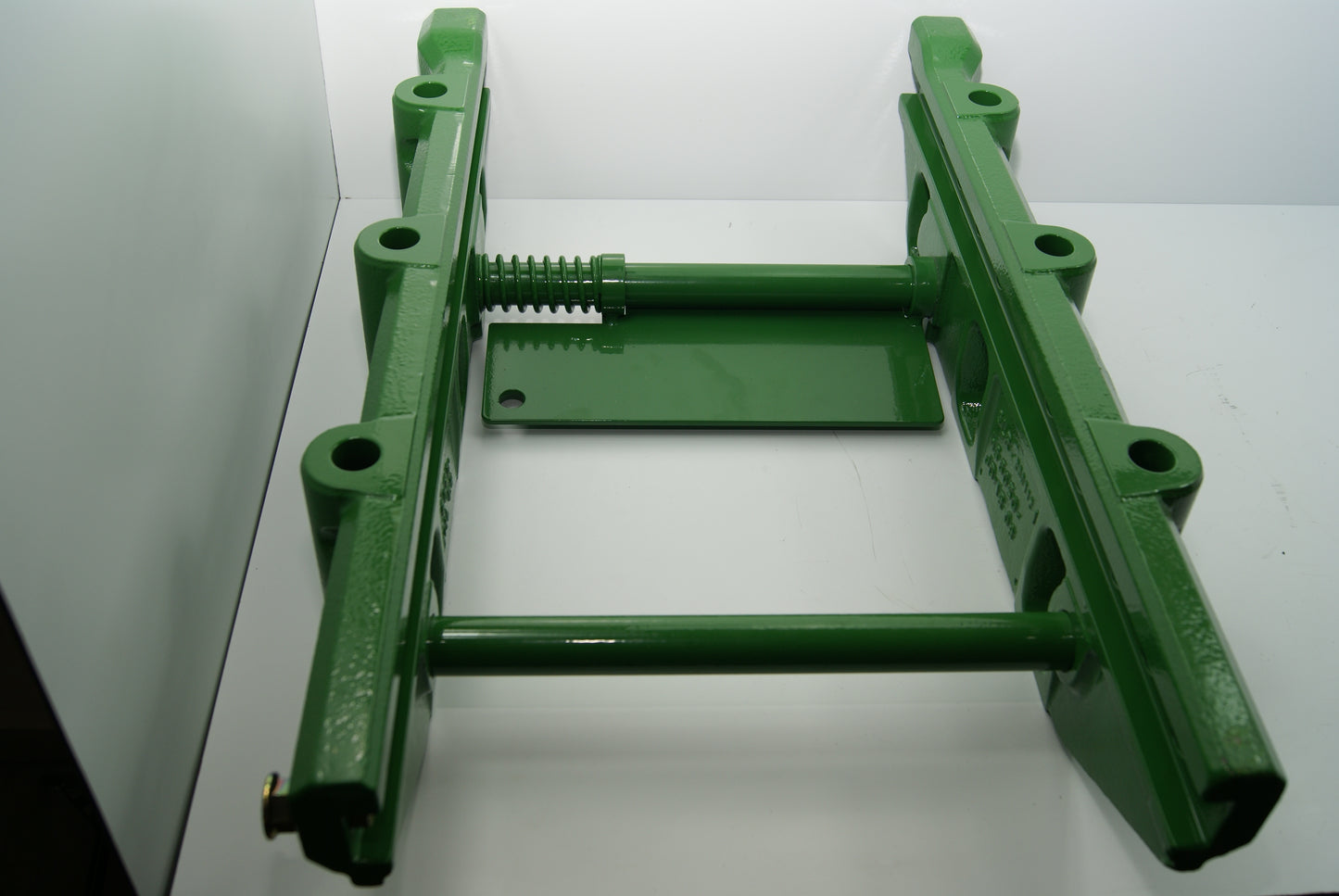 John Deere AL176530 Fastening of the towing device  (Request price)