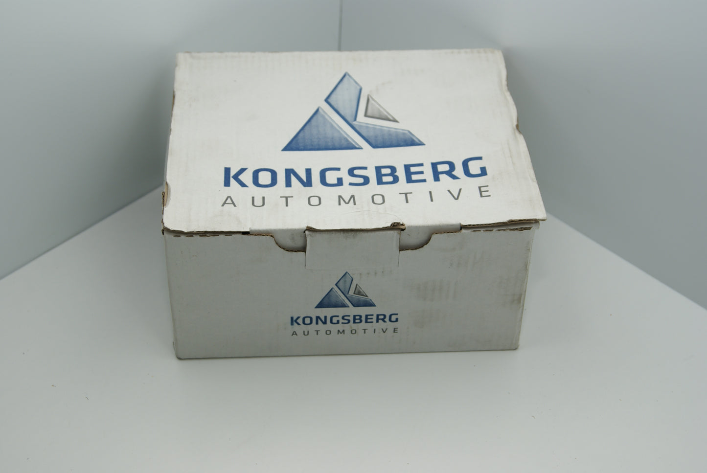 Kongsberg 6237747 LOCK NUT M22 WITH SEALING RING 121116  (Request price)