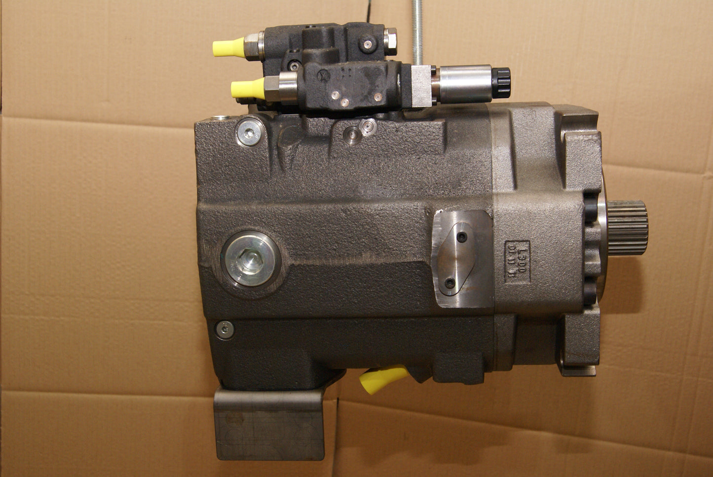 Pump Rexroth R902491176 (Request price)