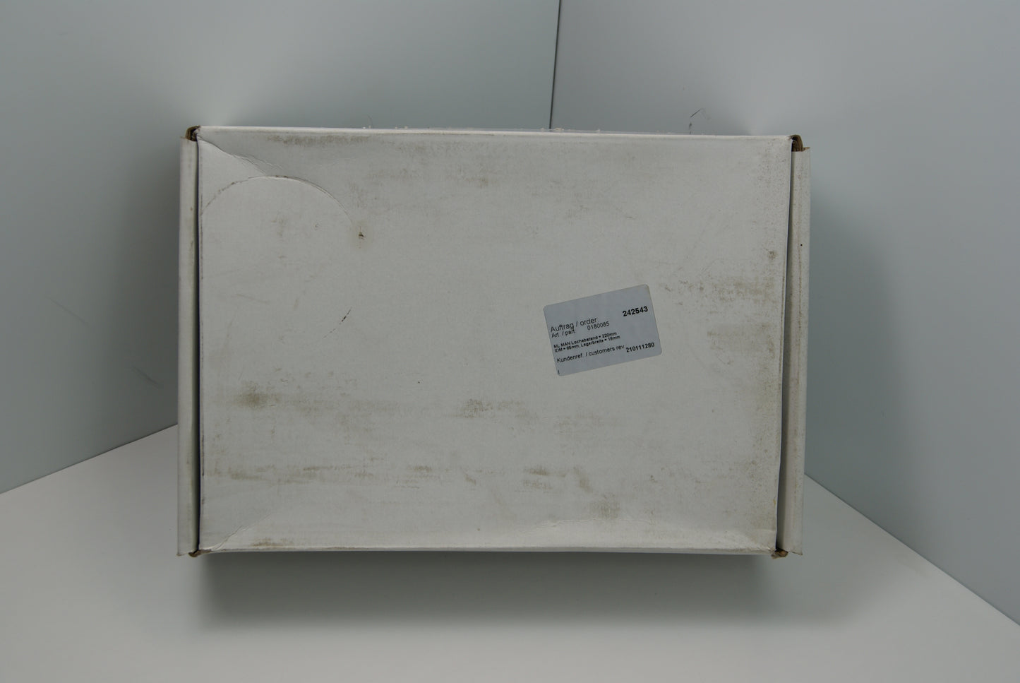 Cardan shaft hanger bearing, Hole spacing = 220mm, IDM = 85mm, bearing width = 18mm, ML MAN  (Request price)