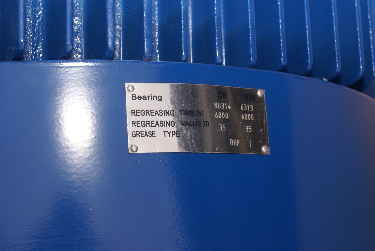 Hoyer Motors Y2E2 250M1-4 B3, 3+ HASE INDUCTION MOTOR, 75kW/100HP, 380-420/660-690V  (Request price)