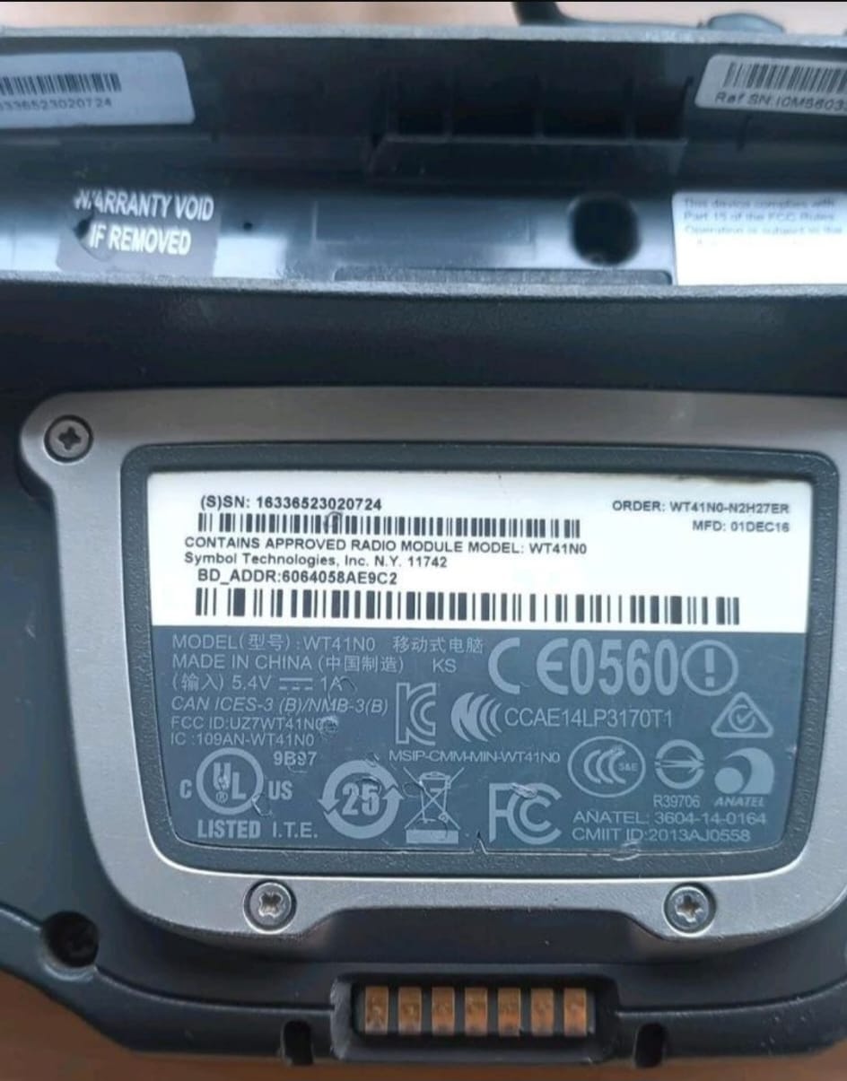 Motorola WT41N0-N2H27ER Wearable Terminal Touch Screen + Ring Scanner (Request price)