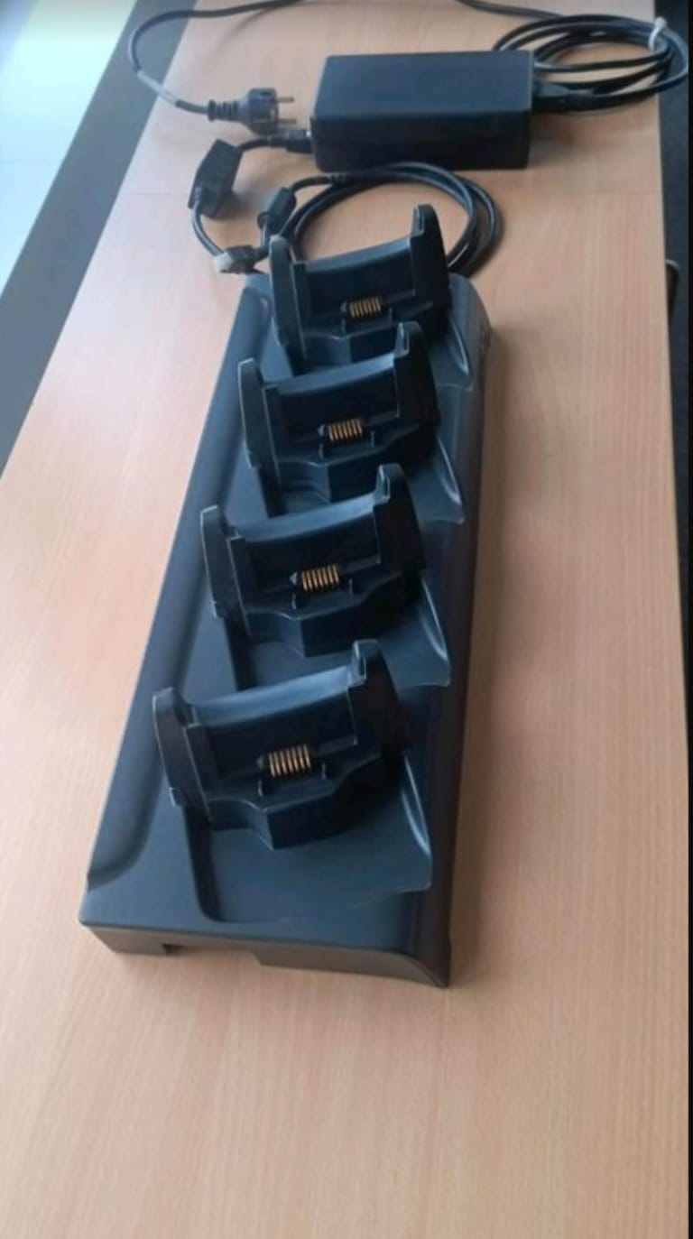 Motorola WT41N0-N2H27ER Wearable Terminal Touch Screen + Ring Scanner (Request price)