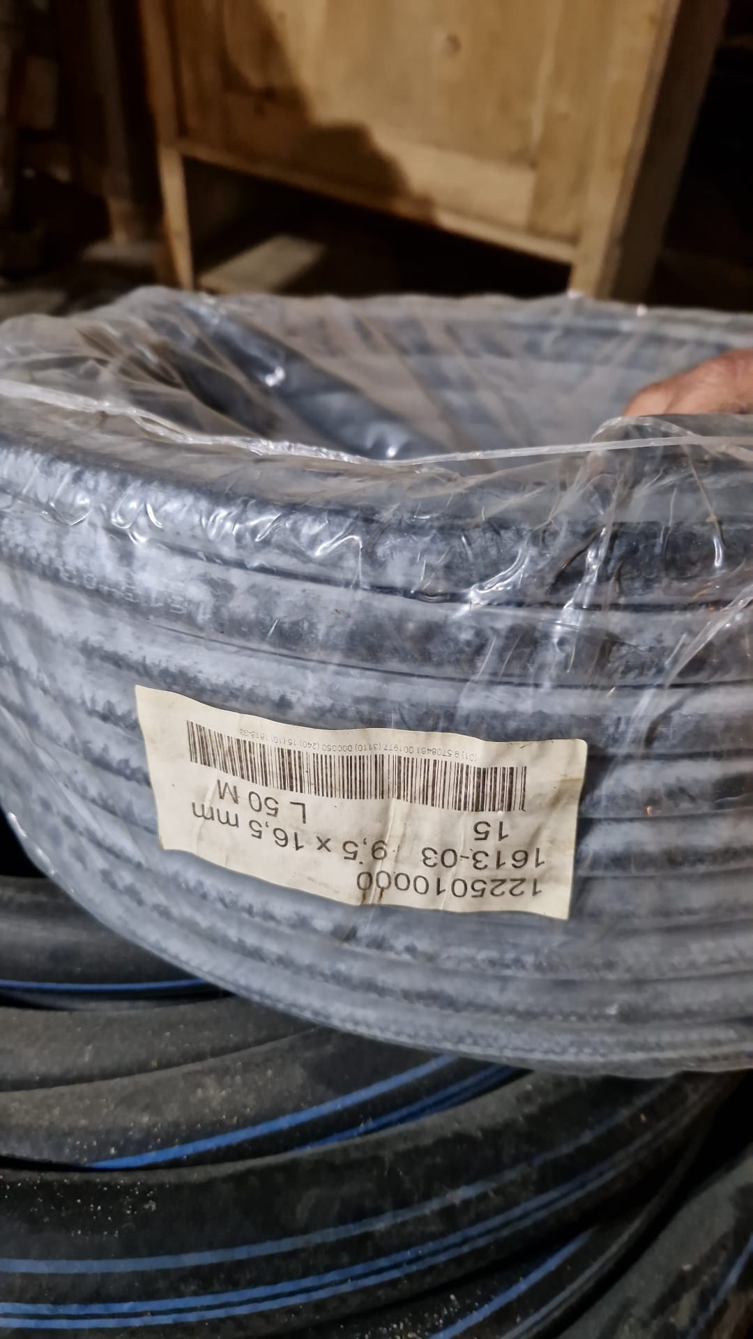 Industrial Hoses 122500000, 1613-03, 9,5 * 16,5 mm, L 50m  (Request price)