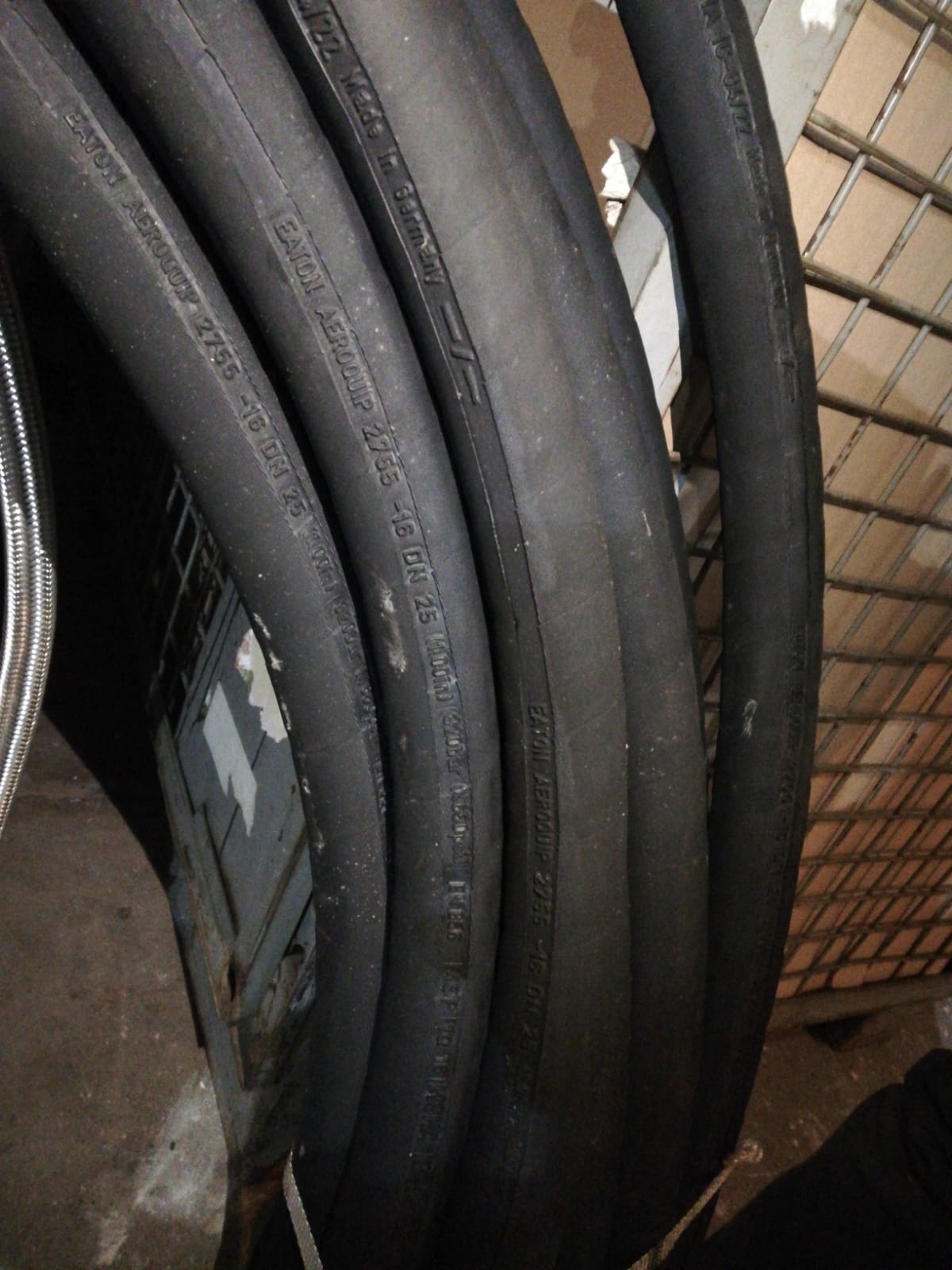 Industrial Hoses, EATON AEROQUIP 2755 - 16 DN 25 (1.00 in) 320 BAR ( 4650 PSI ) EN 856 / 4SP / 1Q / 16 MSHA IC - 84 / 22  (Request price)