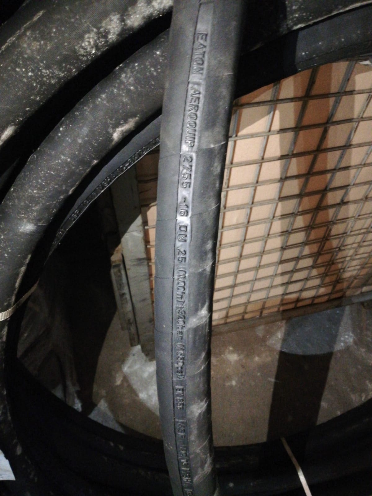 Industrial Hoses, EATON AEROQUIP 2755 - 16 DN 25 (1.00 in) 320 BAR ( 4650 PSI ) EN 856 / 4SP / 1Q / 16 MSHA IC - 84 / 22  (Request price)