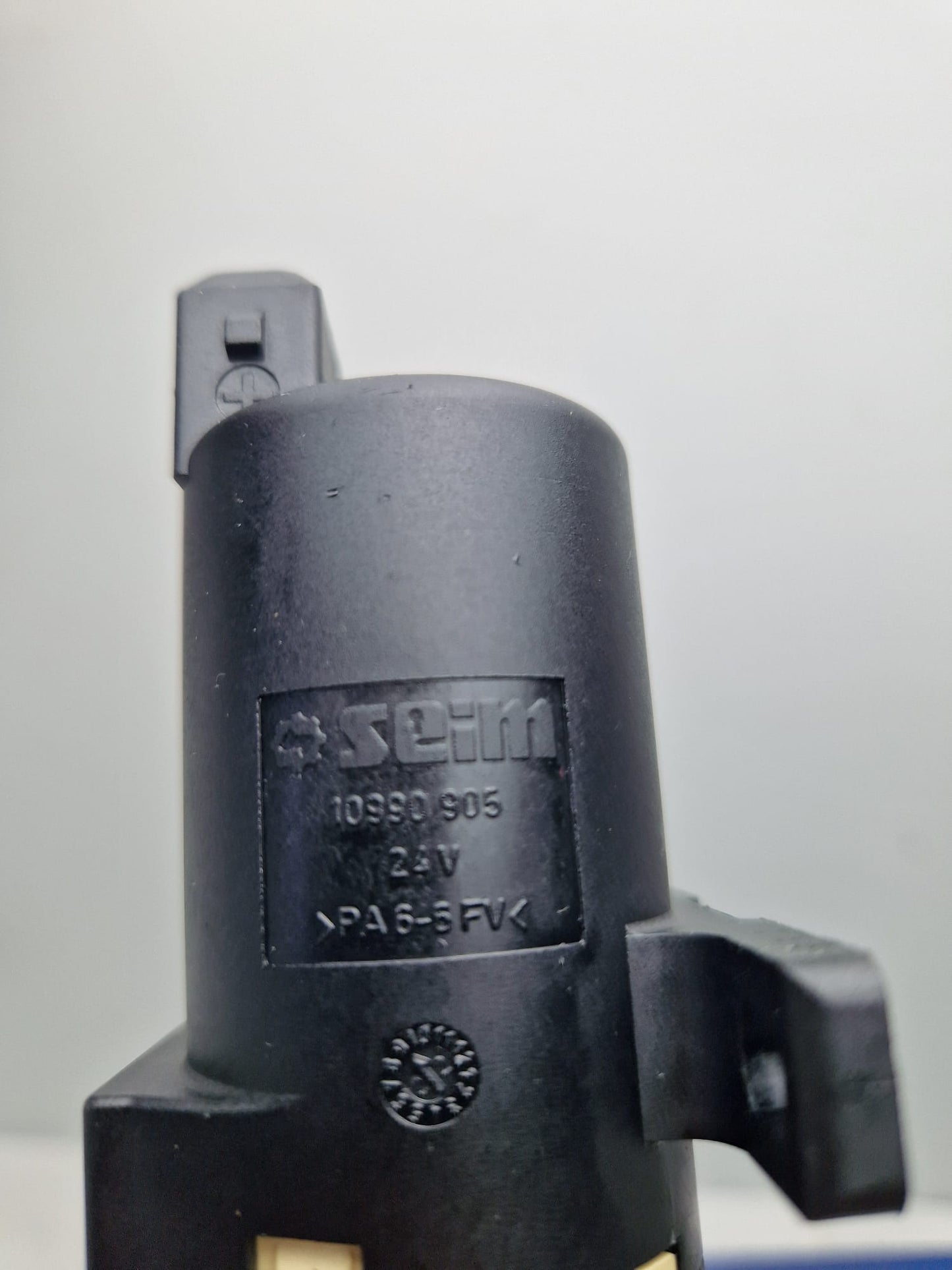 Windshield washer pump SEIM 10990905, 109905 (Request price)