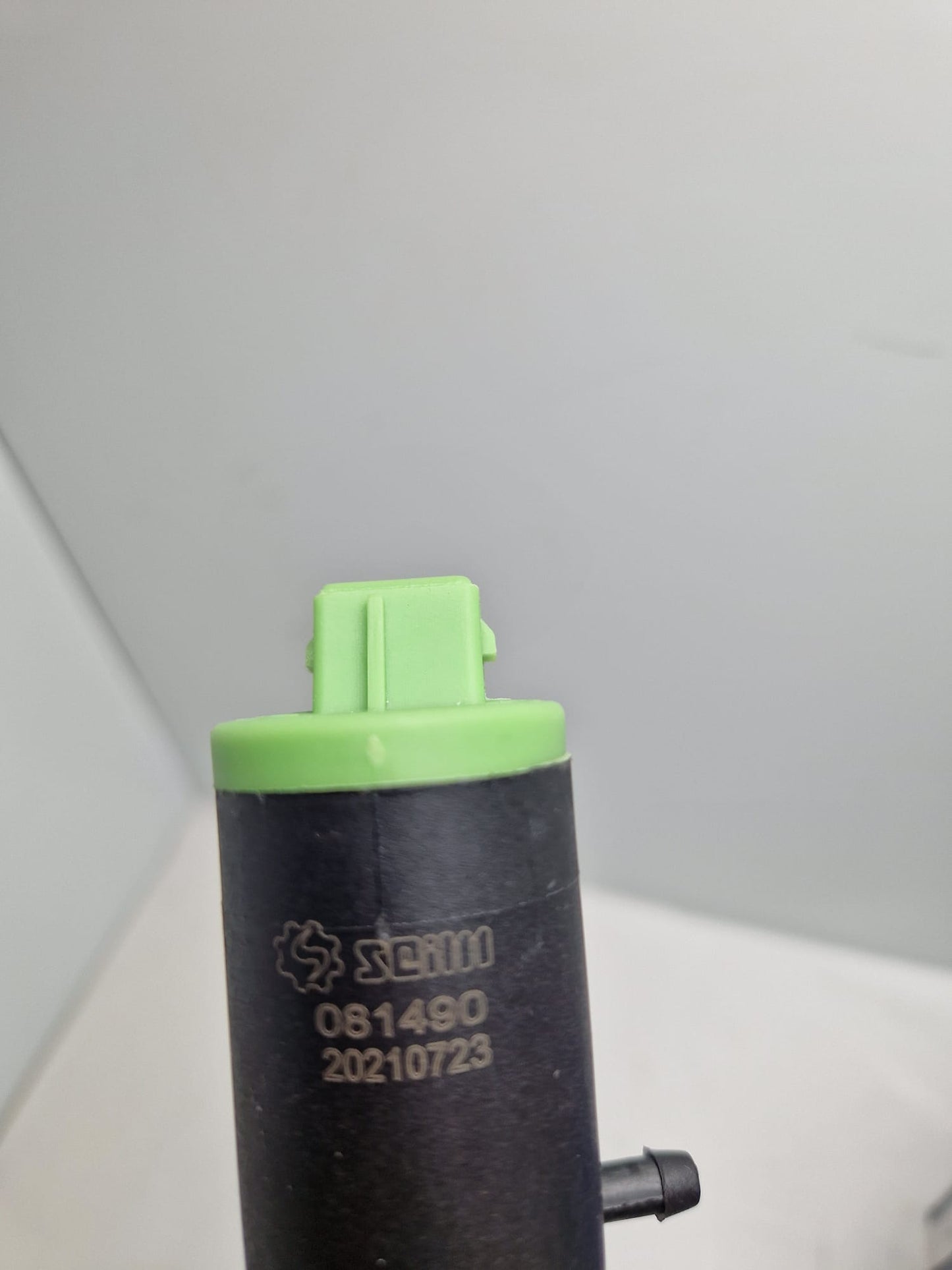 Windshield washer pump SEIM 081490, 20210723  (Request price)