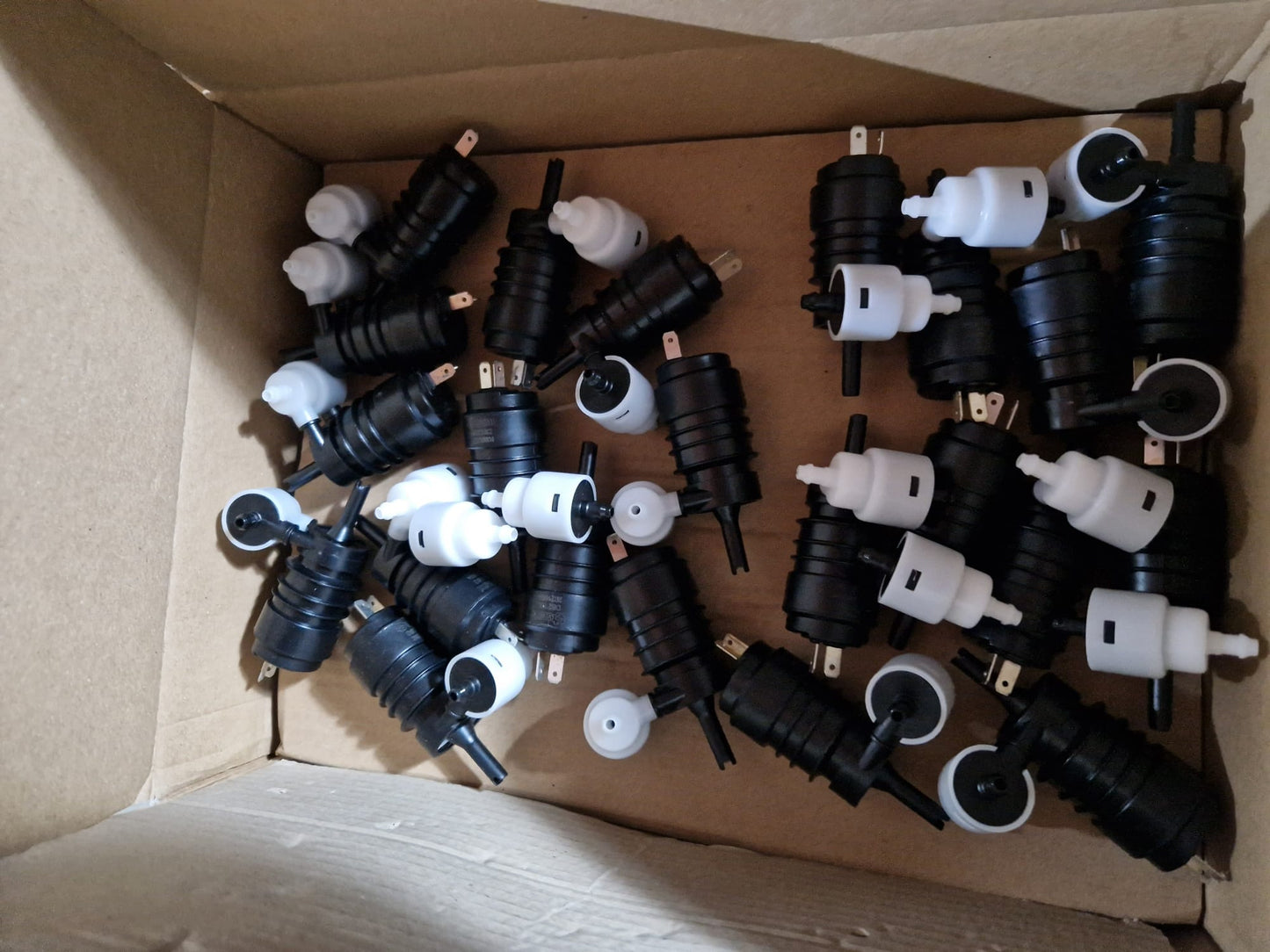 Windshield washer pump SEIM 082182, 20210411  (Request price)