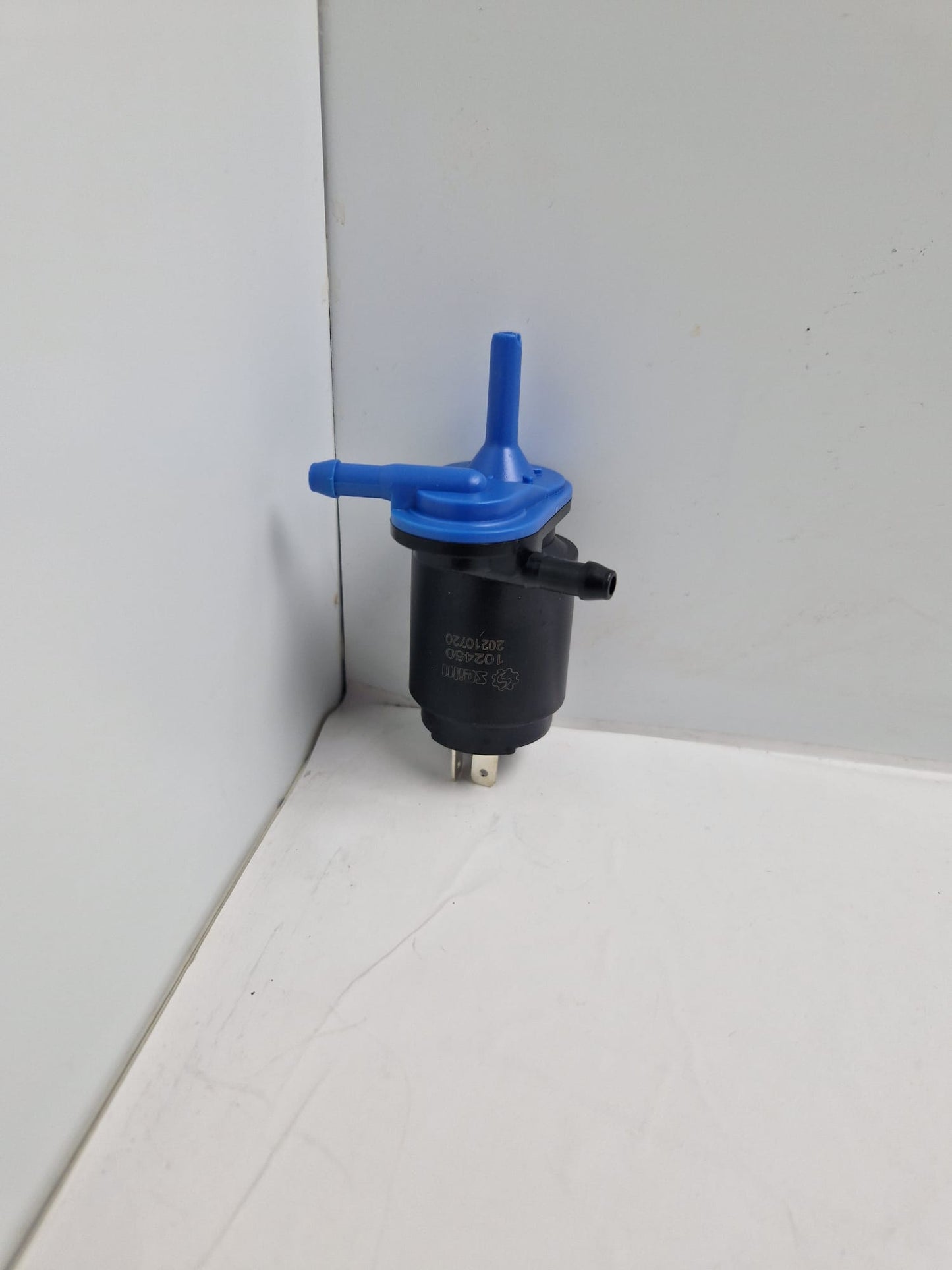 Windshield washer pump SEIM 102450, 20210720  (Request price)