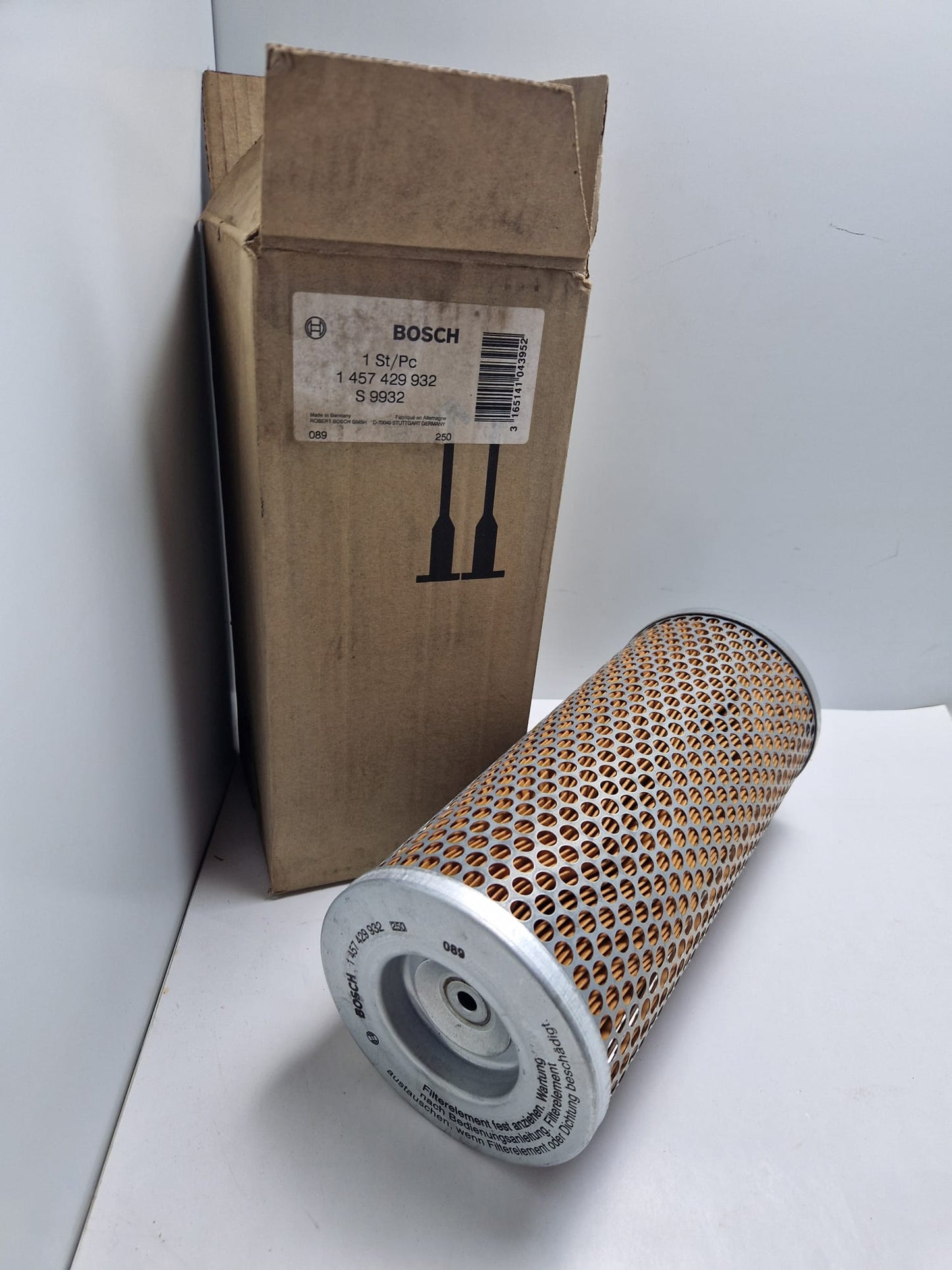 Bosch Air Filter S 9932 (089), 1 457 429 932  (Request price)