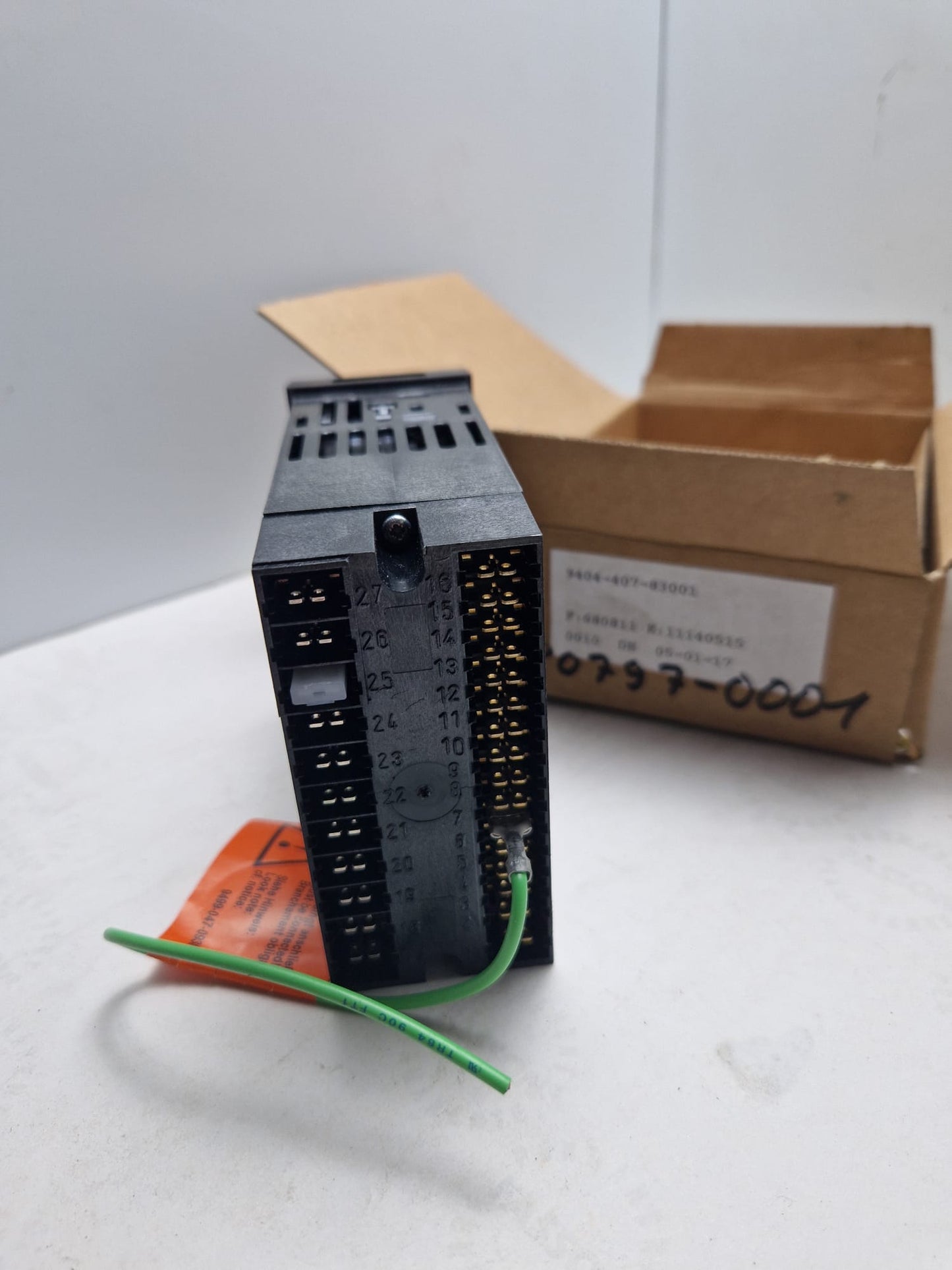 Temperature Industrial controller KS 50, P/N 9404 407 83001, Automation (Request price)
