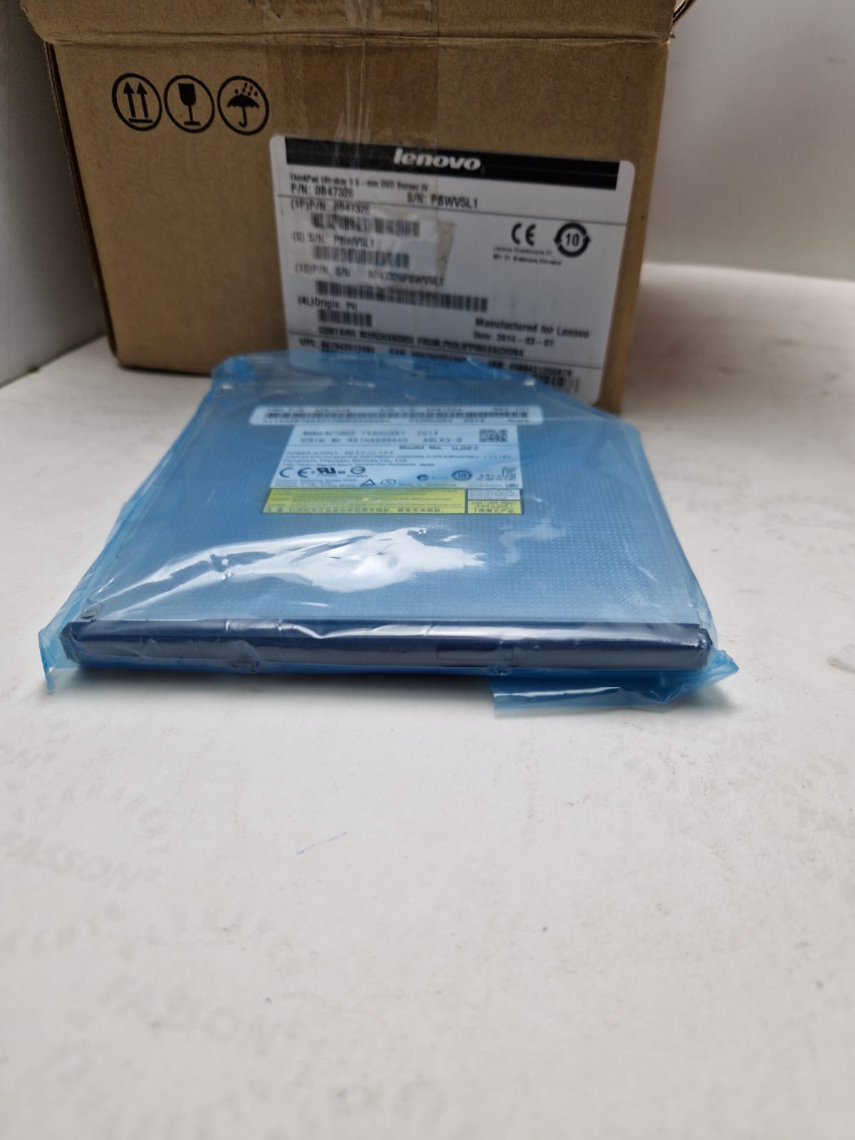 Panasonic UJ8E2 DVD Burner Drive Ultra Slim Bezel (Request price)