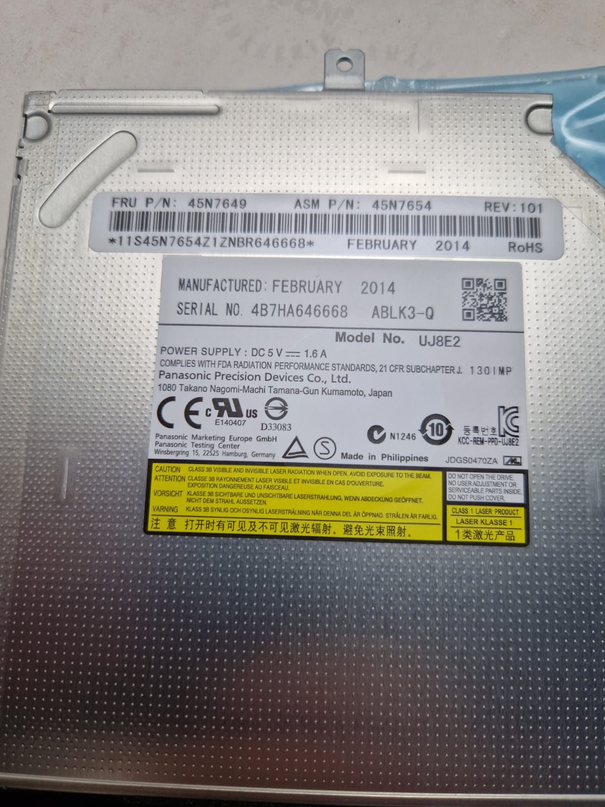 Panasonic UJ8E2 DVD Burner Drive Ultra Slim Bezel (Request price)
