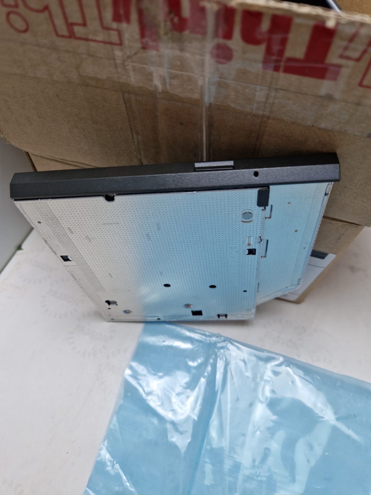 Panasonic UJ8E2 DVD Burner Drive Ultra Slim Bezel (Request price)