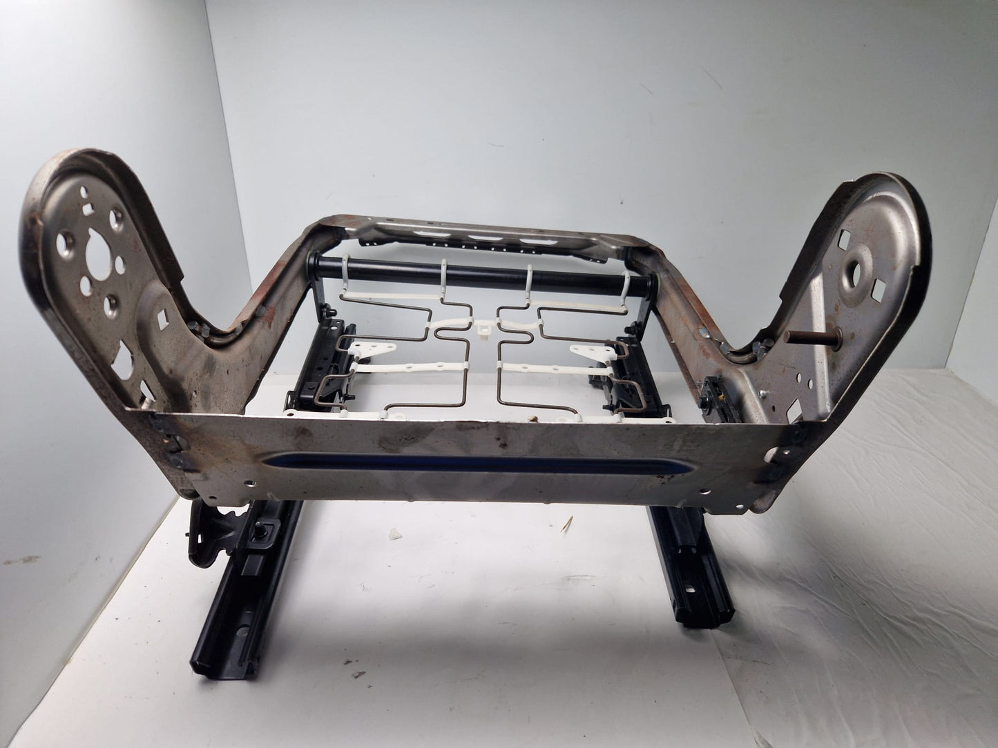 Smart Driver seat height adjustment year 06 (Request price)