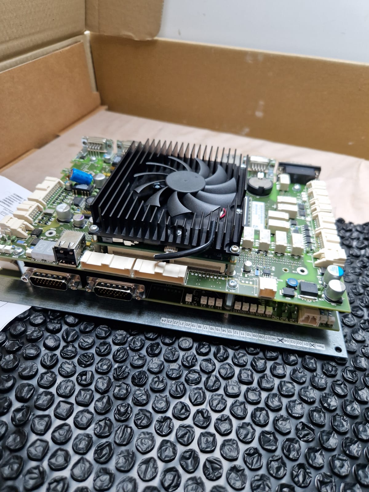 SIEMENS 10494852 BOARD (Request price)