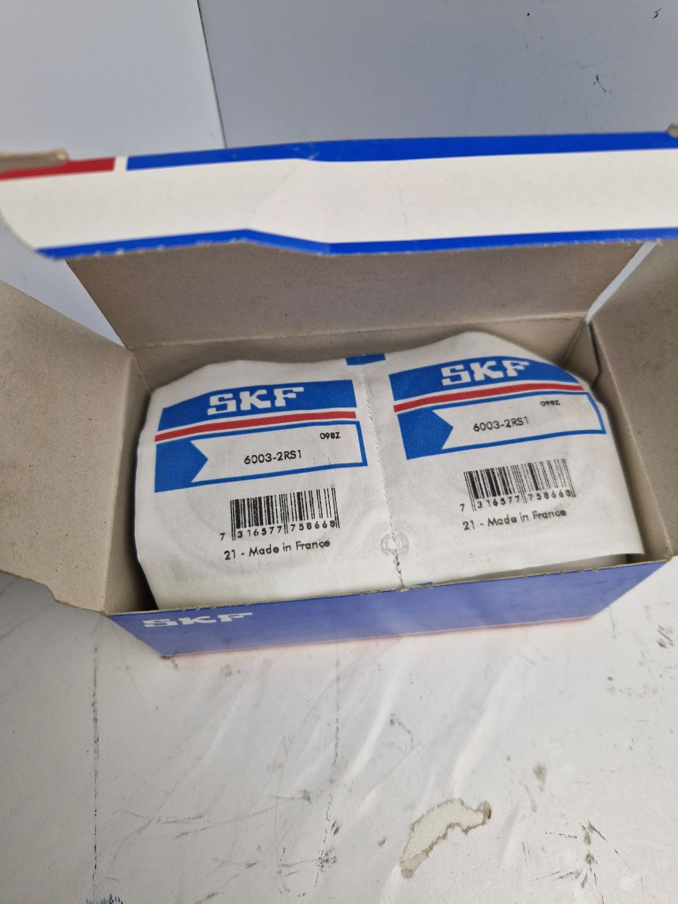 SKF W6003-2RS1 Deep groove ball bearings made of stainless steel with integrated sealing (Request price)