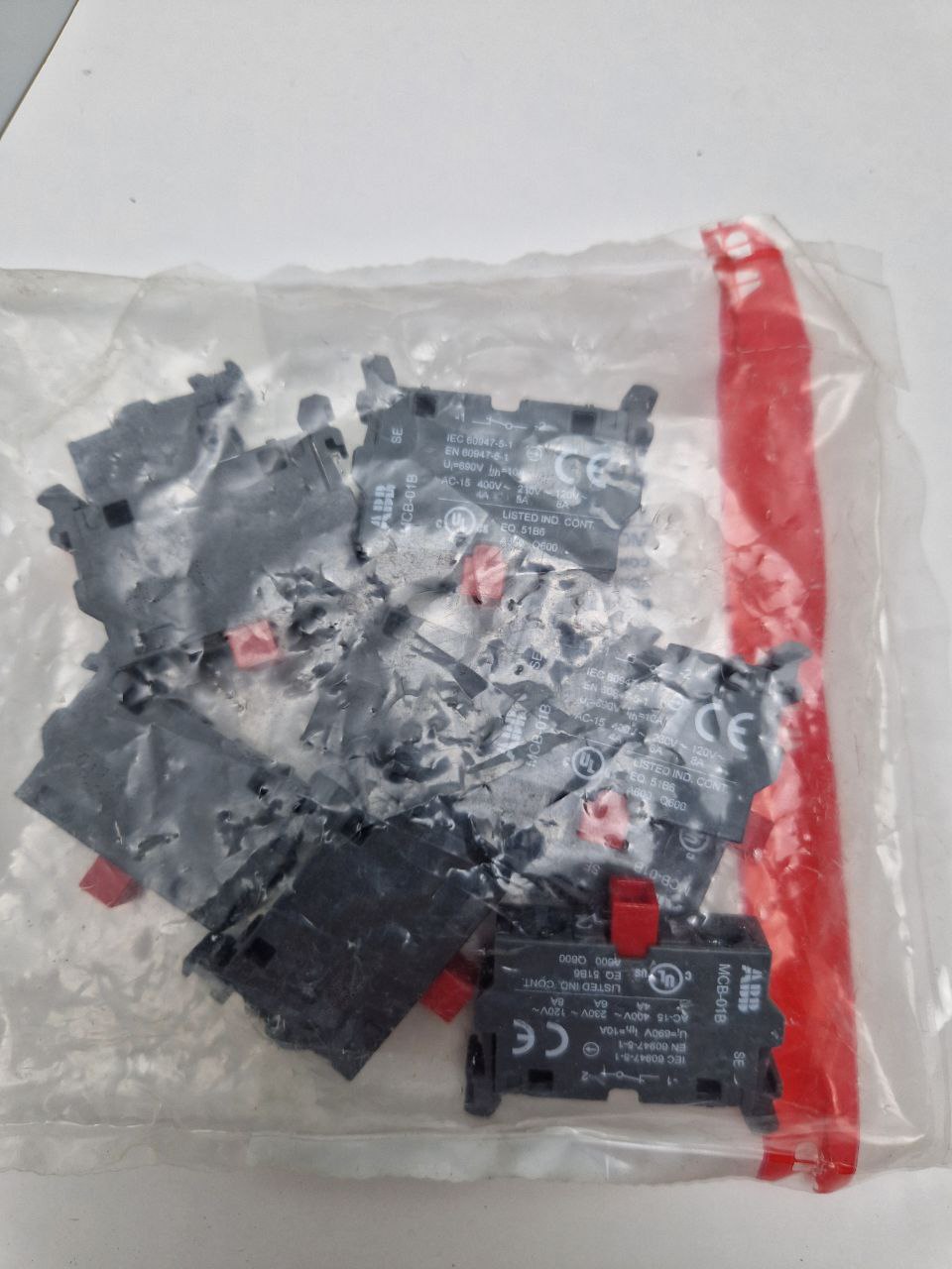 ABB  1SFA611610R2010, MSB-01B  Contact Block  (Request price)