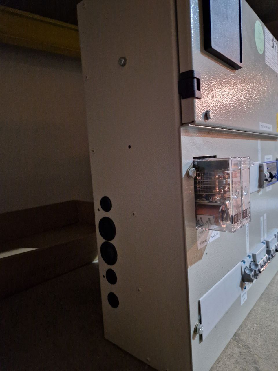 Tool kit for low-voltage distributions A20, uesa (Request price)