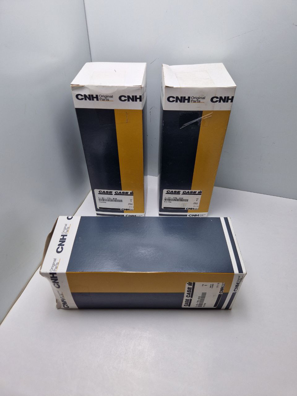 CASE / IH TRACTOR FILTER 1-31-775-810 CNH  (Request price)