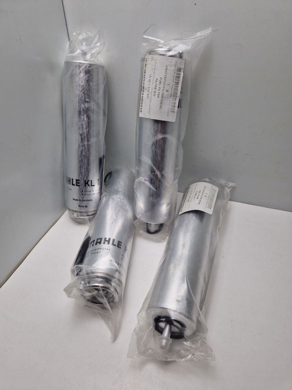 DIESEL FUEL FILTER KL 169/4D, 13 32 7 811 227 Mahle  (Request price)