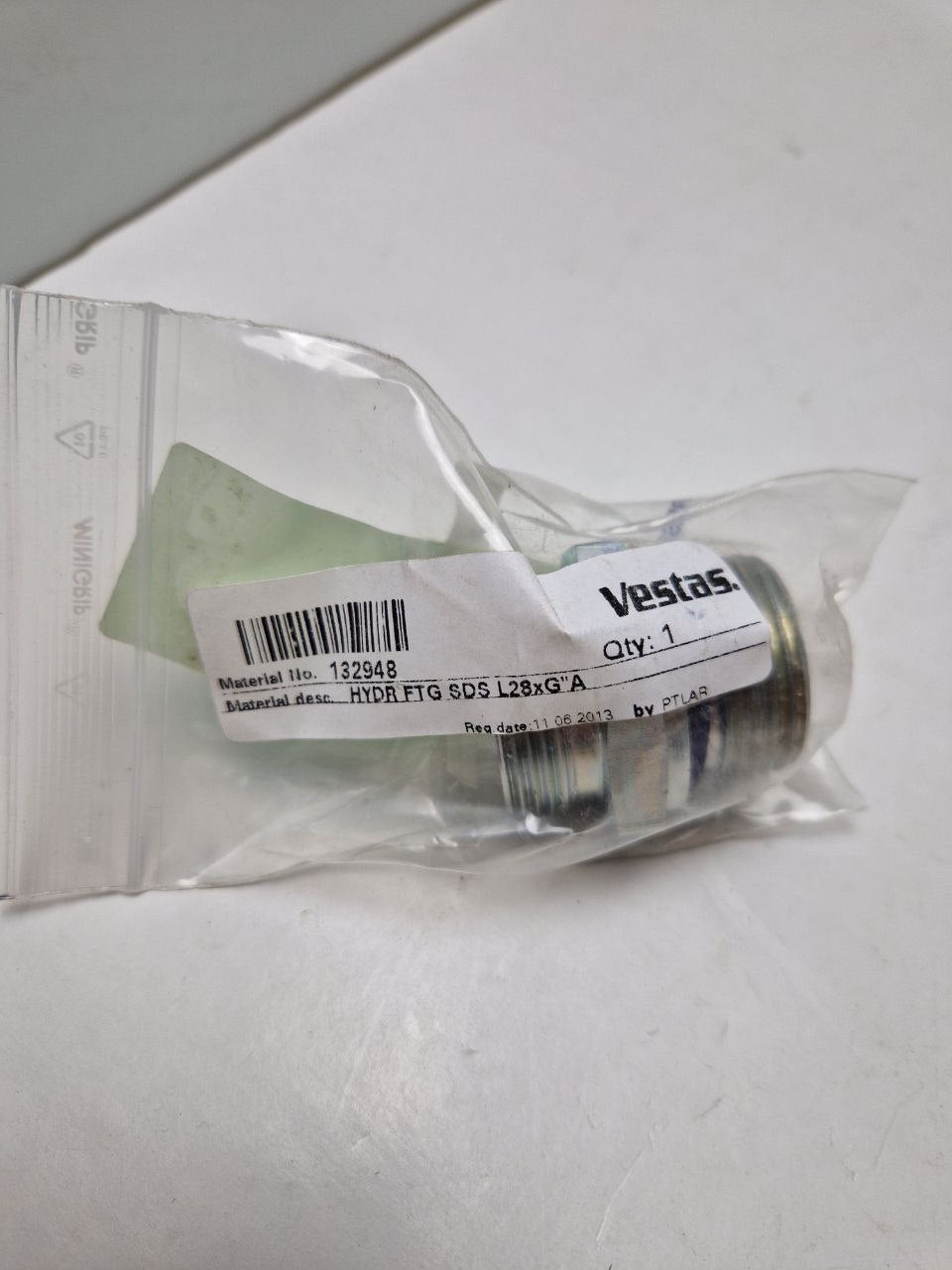 CONNECTOR,ISO 8434-1,LIGHT,28 mm, Item: Vestas 132948  (Request price)