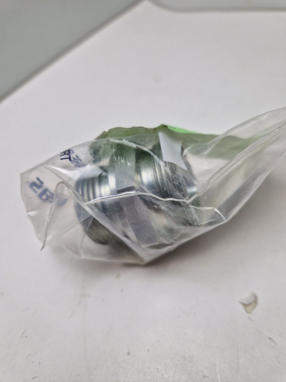 CONNECTOR,ISO 8434-1,LIGHT,28 mm, Item: Vestas 132948  (Request price)