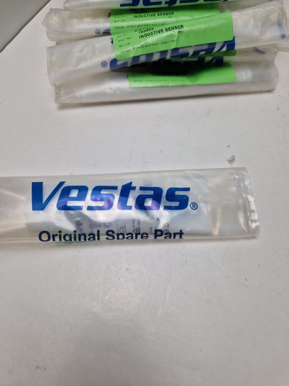 SENSOR, PROXIMITY, 1.6 MM, 2 MM, NONE, Vestas #193883 (Request price)