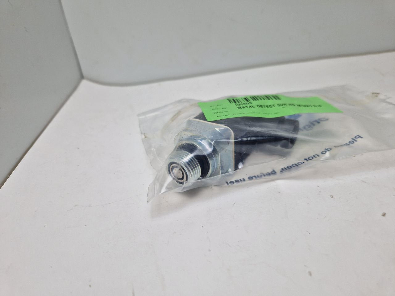 METAL DETECT SWI NO M18X1.5 IEC 4400, Item: Vestas 105500 (Request price)