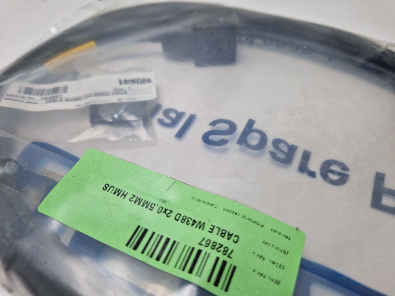 CABLE W438D 2x0,5MM2 HMUS, Item: Vestas 782867   (Request price)