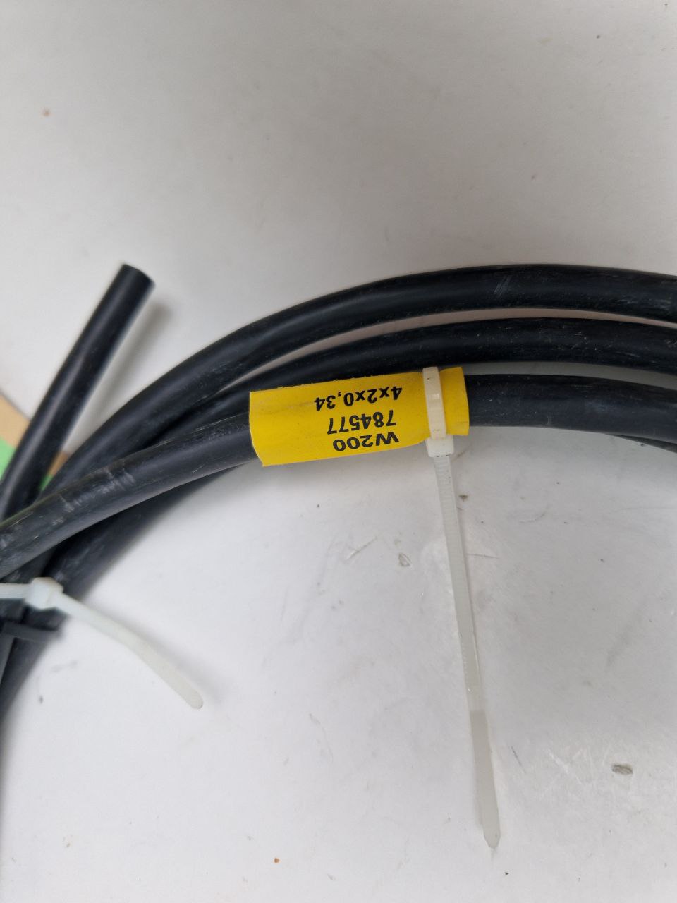 CABLE W200 4X2X0,34 SABIX UV,  Item: Vestas 784577 (Request price)