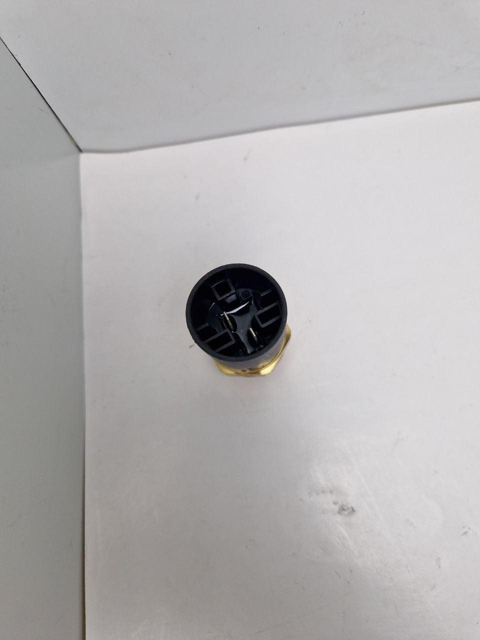 Temperature switch, radiator fan Vernet B 1273 (Request price)