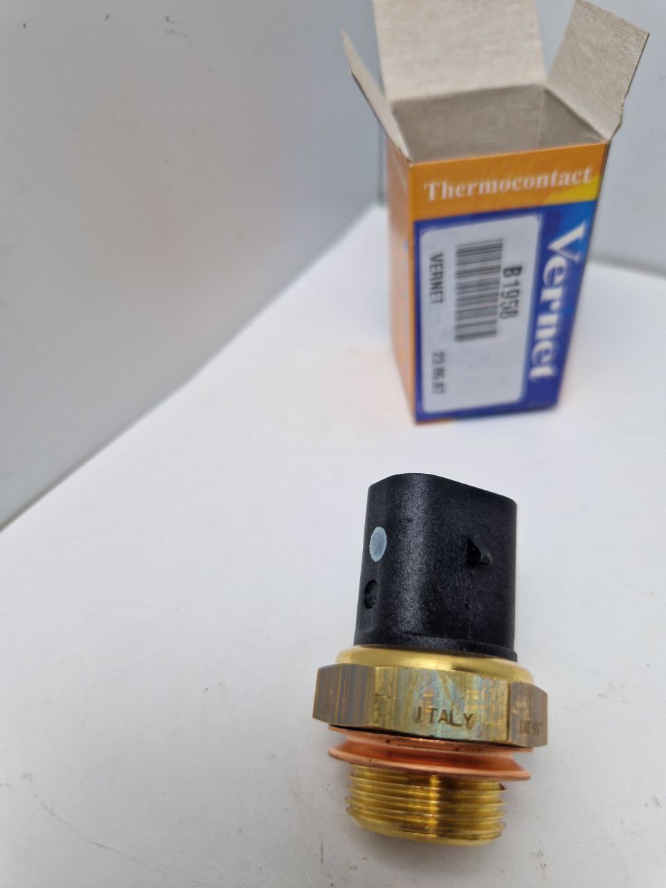 Vernet B1958 Temperature switch, radiator fan (Request price)