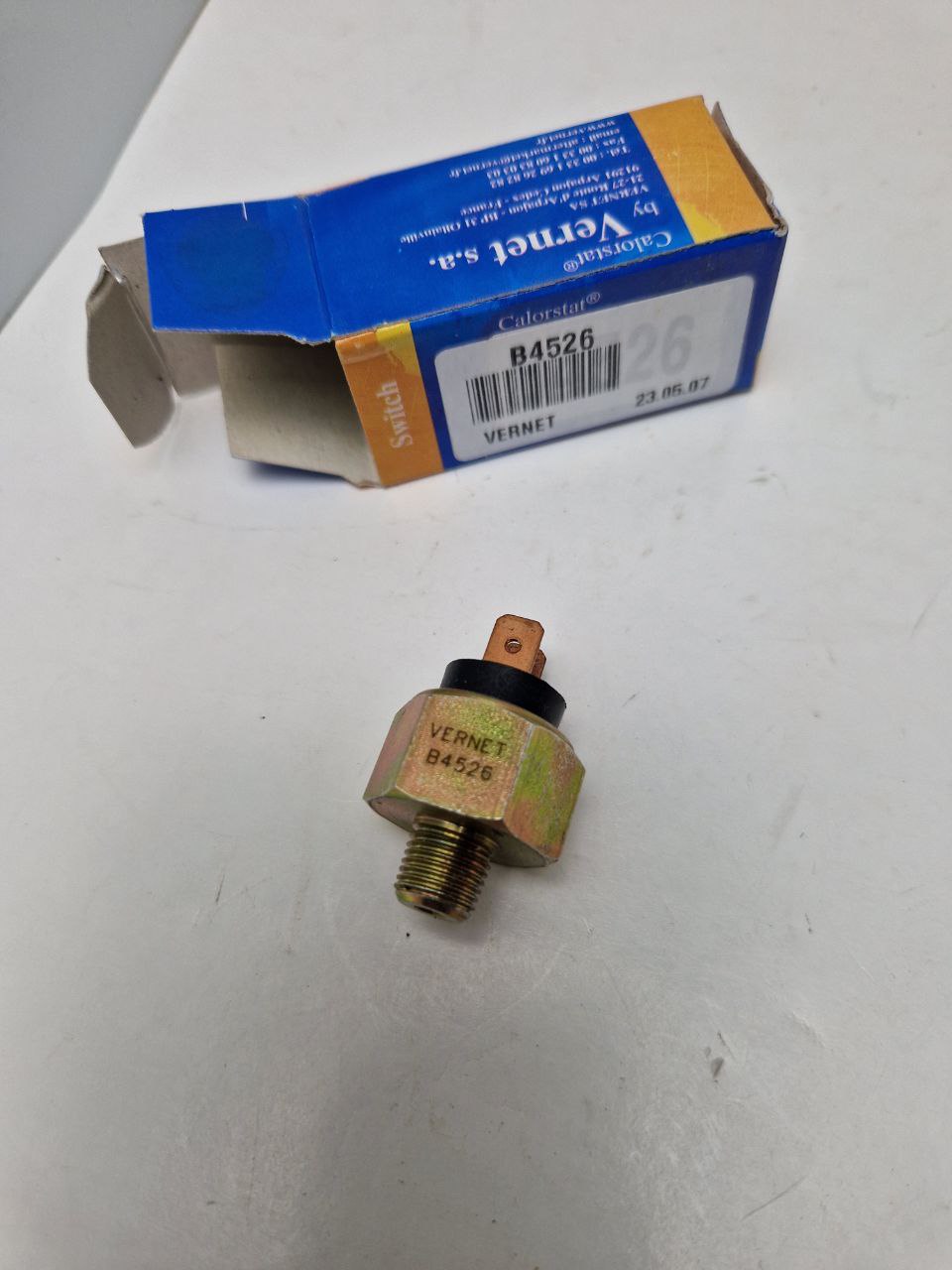 Vernet B4526 Brake light switch sensor (Request price)