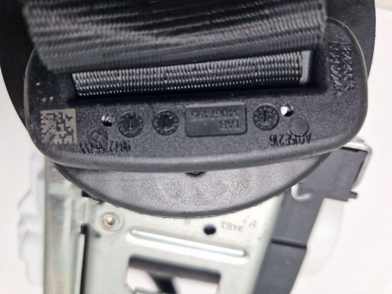 SEATBELT PRETENSIONER TYPE 95034; R000 P375 A (Request price)