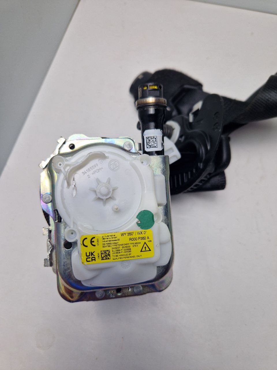SEATBELT PRETENSIONER TYPE 95034, R000 P382 A (Request price)