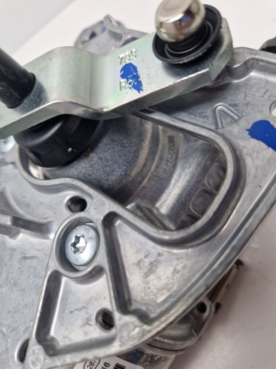 BOSCH (287) 12V 139722600D, CEP 2417365740 24; 33970220L4; BOSCH-EV-CEM01 98 664 519 80  (Request price)