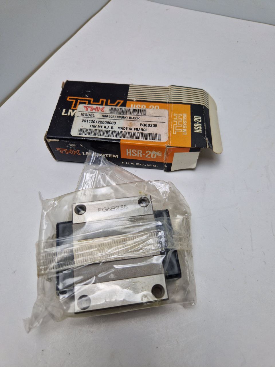 LINEAR GUIDE BLOCK HSR20A 188(GK) BLOCK, 201120122009000, FQ6B243, THK LM SYSTEM (Request price)