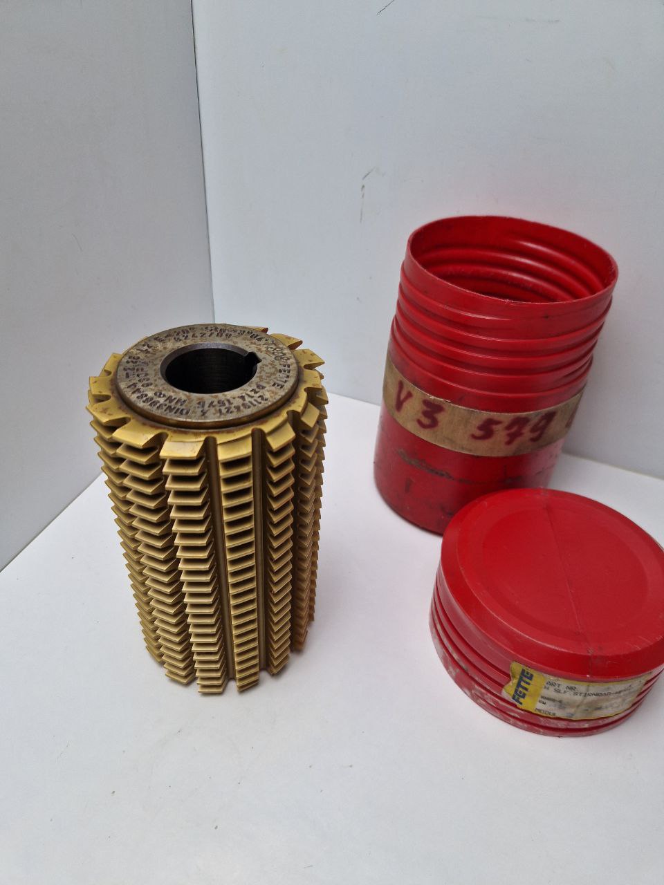 FETTE gear cutting tool 2119421 4 DIN 3968AA m2,25 L2 E <20° Stg <3°04' pz 14,1575, T808  (Request price)