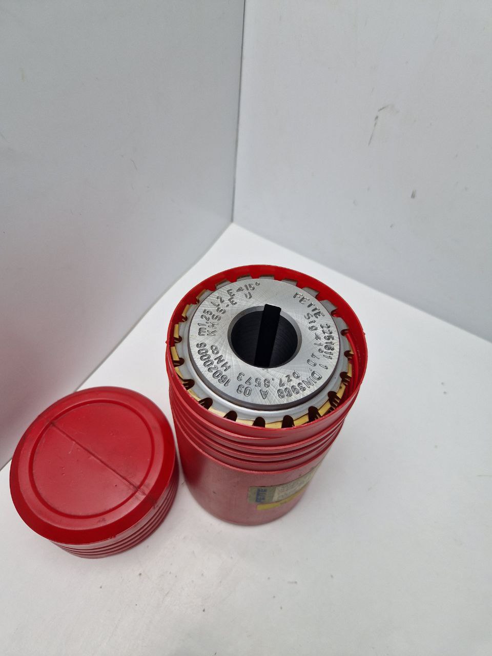 FETTE gear cutting tool 2251611 1, DIN 3968 A 03 16020006, m1,25 L2 E <15° Stg <1°40' pz 7,8573, HN (Request price)