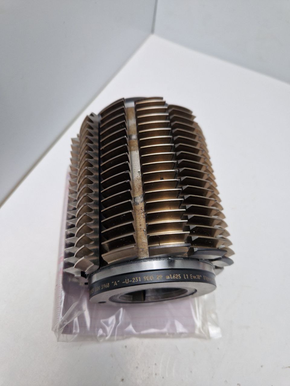 FETTE gear cutting tool 2255415, 4119, DIN 3968"A", m1,625 L1 Ew. <18° Stgsw. <1°08' pz 5,1061, U231, 900 29  (Request price)