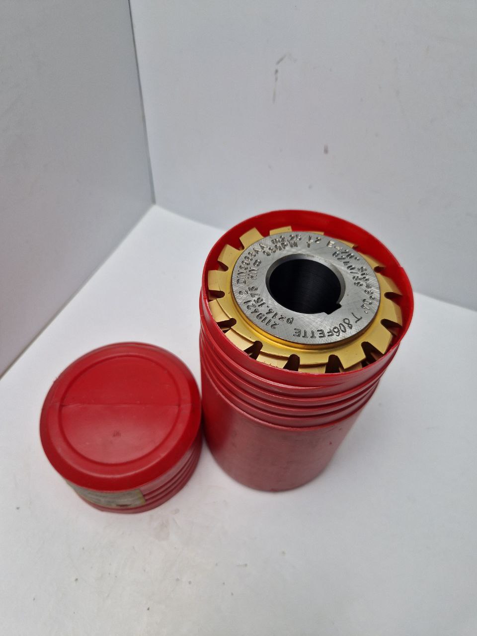 FETTE gear cutting tool 2119421 2, DIN 3968AA, m2,25 L2 E <20° Stg <3°04' pz 14,1575, T 806, HN... (Request price)