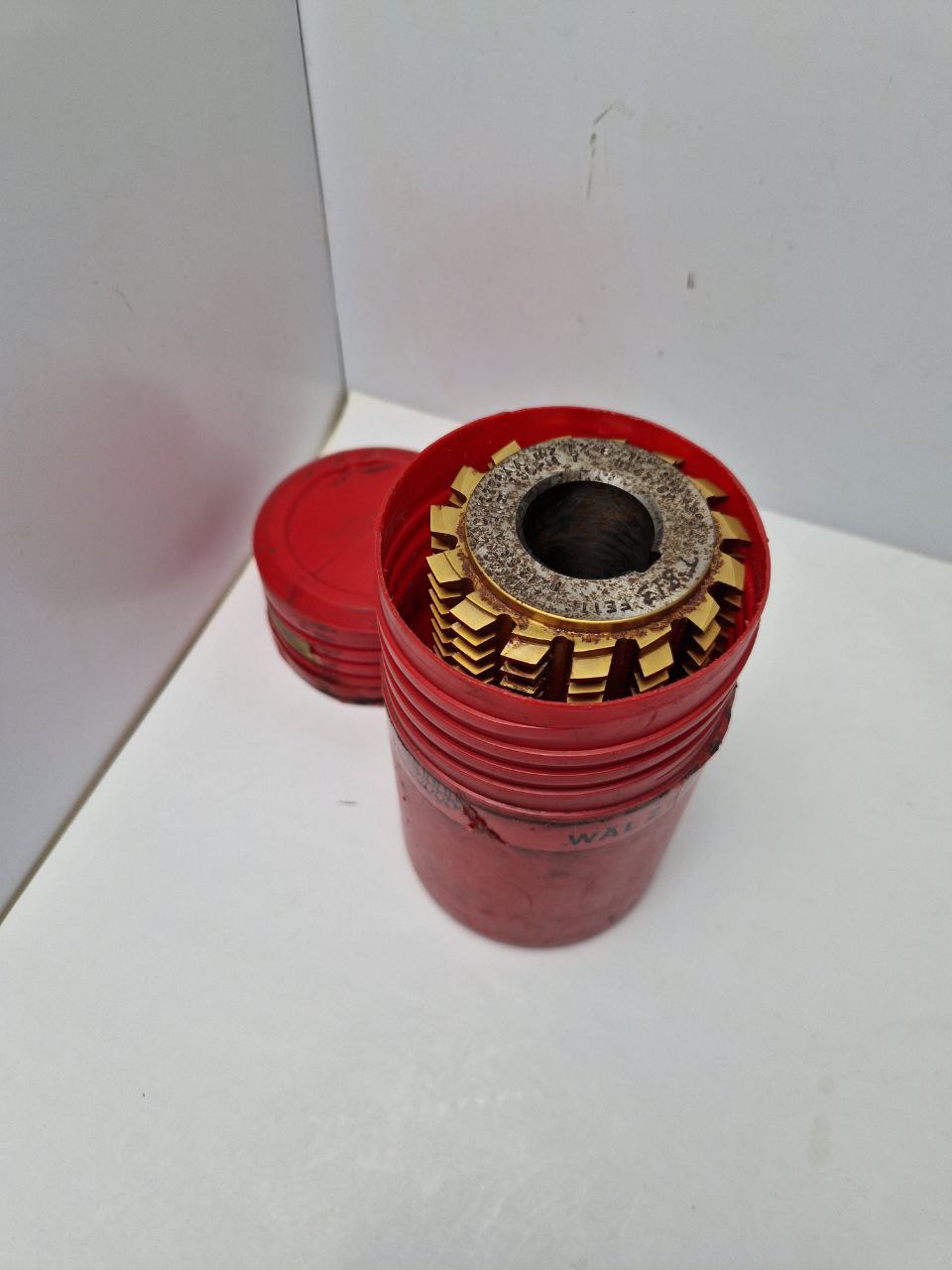 FETTE gear cutting tool 2119422 4, DIN 3968AA, m2 L2 E <15° Stg <3°04' pz 12,5844, HN... 8247/89 (Request price)
