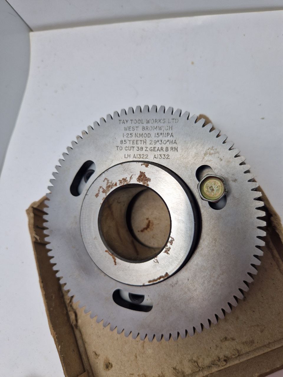 LH A 1321 A 1332 / LH A 1322 A1332, TAY TOOL WORKS LTD. WEST BROMWICH 1-25 NMOD. 15°NPA 85 TEETH 29° 30' HA, TU CUT 38Z GEAR B RH (Request price)